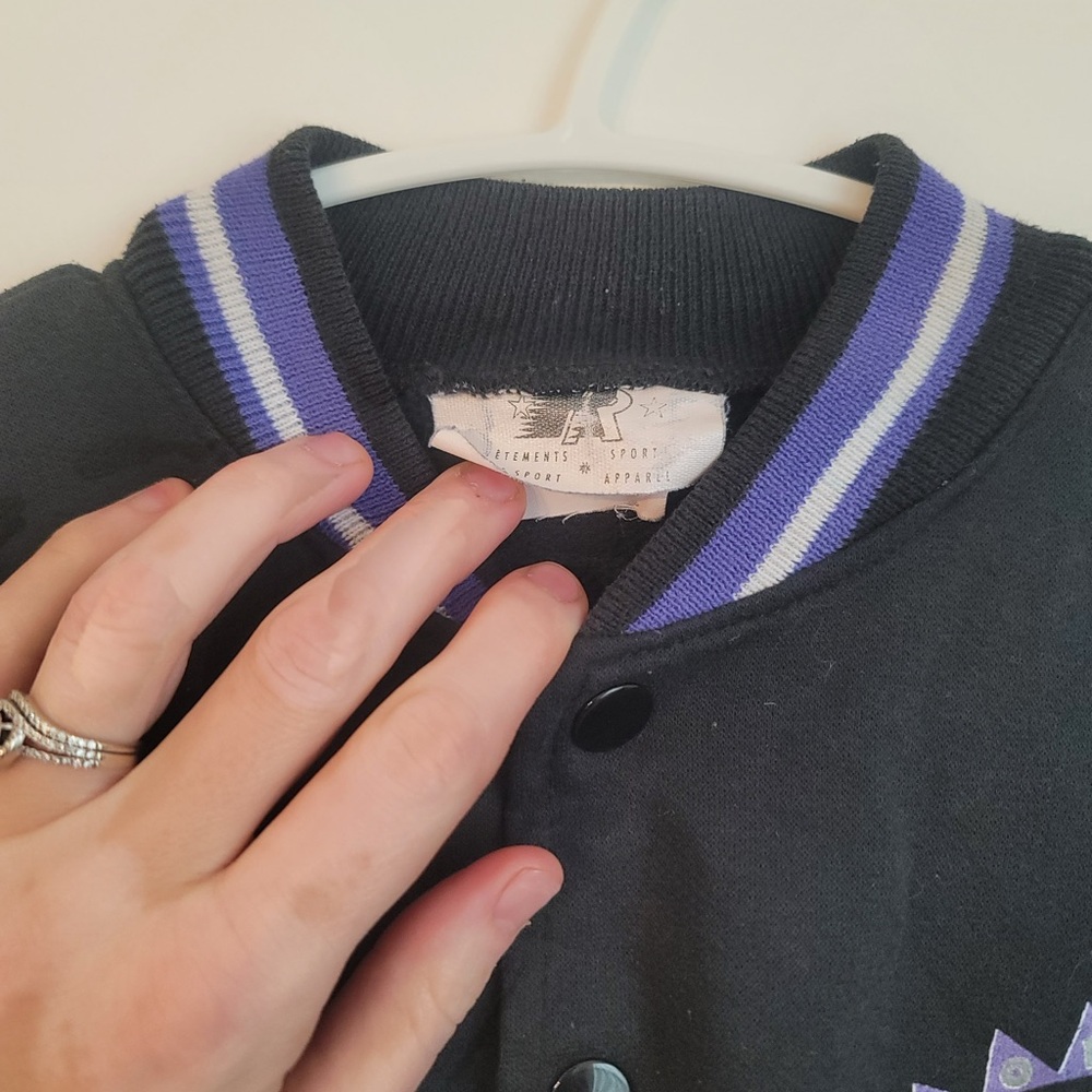 Vintage Raptors NBA Black and Purple Sweater - Picture 3 of 4